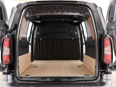 Peugeot Partner Long 950 1.5 BlueHDi 130 Asphalt Premium Van EAT8 3