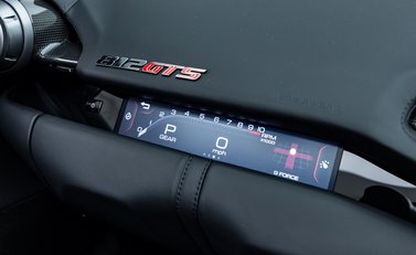 Ferrari 812 GTS 32