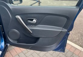 Dacia Logan STEPWAY COMFORT 1.0 TCE ESTATE 25