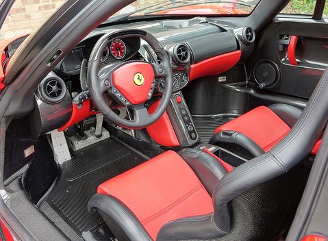 Ferrari Enzo 24