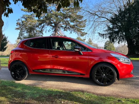 Renault Clio DYNAMIQUE S NAV TCE 15