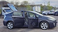 Toyota Prius 1.8 VVT-h T Spirit Hatchback 5dr Petrol Hybrid CVT Euro 5 (s/s) (136 ps) 14