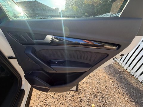 Audi Q5 TDI QUATTRO S LINE 40