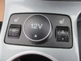 Ford C-Max 1.0T EcoBoost Titanium X Euro 5 (s/s) 5dr 39