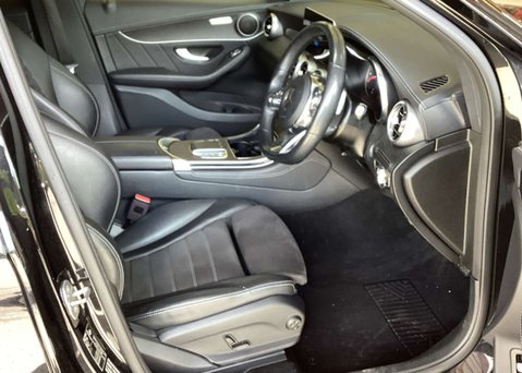 Mercedes-Benz GLC 2.0 GLC300 MHEV AMG Line Coupe 5dr Petrol G-Tronic+ 4MATIC Euro 6 (s/s) (27 11