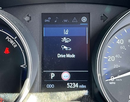 Toyota C-HR 1.8 C-HR Icon HEV CVT 5dr 28