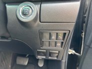 Toyota Hilux 2.8 D-4D Invincible X Pickup Double Cab 4dr Diesel Auto 4WD Euro 6 (204 ps) 26