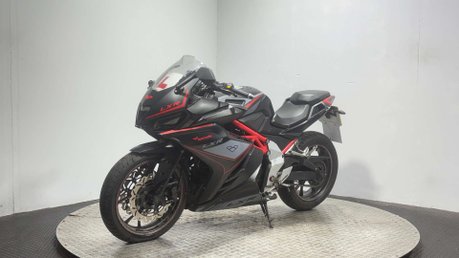 Lexmoto LXR 2020 21K RUNNING PROJECT SPORTS BIKE 125CC LEARNER 6