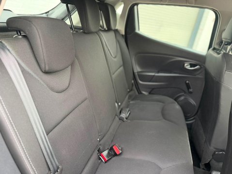 Renault Clio 0.9 TCe Dynamique Nav Euro 6 (s/s) 5dr 8