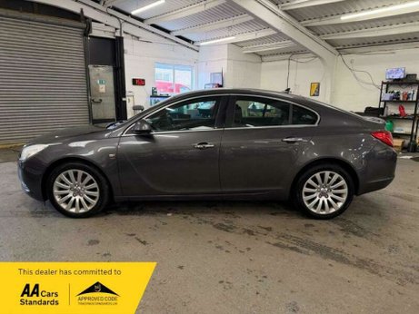 Vauxhall Insignia 2.0 CDTi SE Euro 5 5dr 4