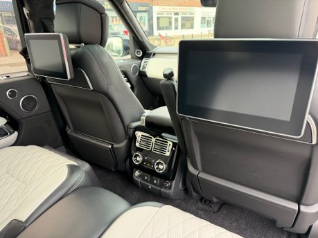Land Rover Range Rover 5.0 P565 V8 SV Autobiography Dynamic SUV 5dr Petrol Auto 4WD Euro 6 560BHP 41