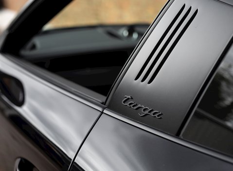 Porsche 911 Targa 4 GTS (991.2) 27