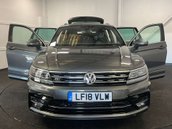 Volkswagen Tiguan 2.0 Tiguan R-Line TSi BlueMotion Technology 4Motion DSG 4WD 5dr 8