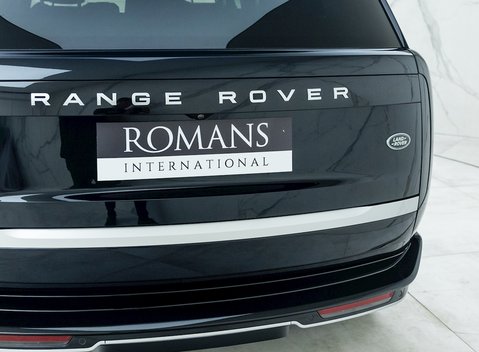 Land Rover Range Rover P530 Autobiography LWB 28