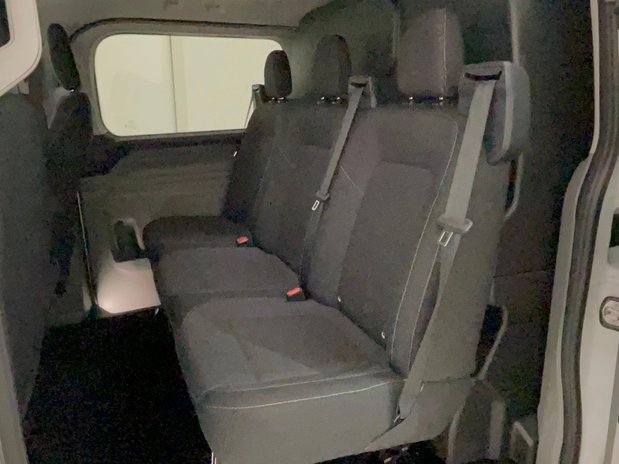 Ford Transit Custom FORD TRANSIT CUSTOM 2.0 Eco Blue 320 136ps L2H1 Double Cab Van Limited 10