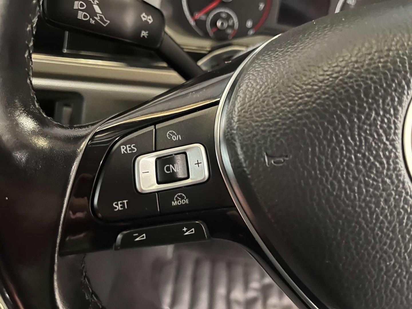2021 Volkswagen Polo — image 15