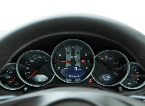 Porsche 911 (997) Sport Classic 11
