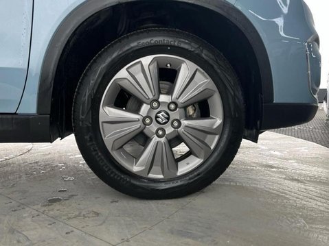 Suzuki Vitara SZ-T 4