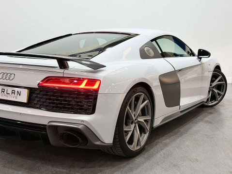 Audi R8 5.2 FSI V10 Performance Coupe 2dr Petrol S Tronic quattro Euro 6 (s/s) (620 20