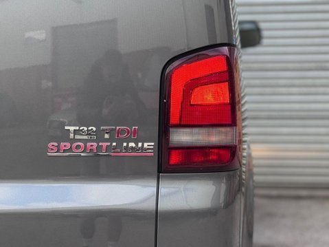 Volkswagen Transporter 2.0 BiTDI T32 Highline Panel Van 4dr Diesel DSG L1 H1 (214 g/km, 178 bhp) 20