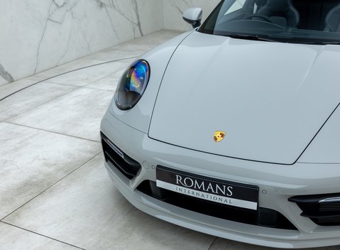 Porsche 911 Targa 4S (992) 33