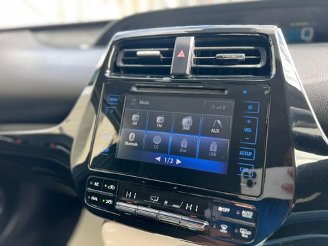 Toyota Prius VVT-I ACTIVE 45