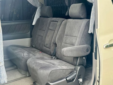 Toyota Alphard Sunroof 8 Seater 17