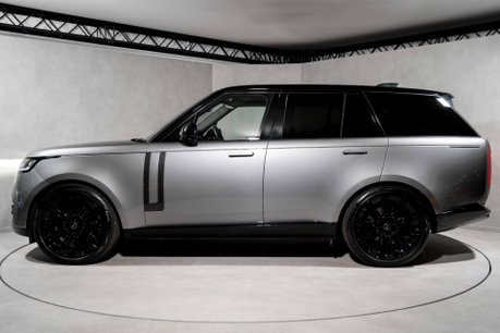 Land Rover Range Rover AUTOBIOGRAPHY. NOW SOLD. SIMILAR REQUIRED. PLEASE CALL 01903 254800. 8