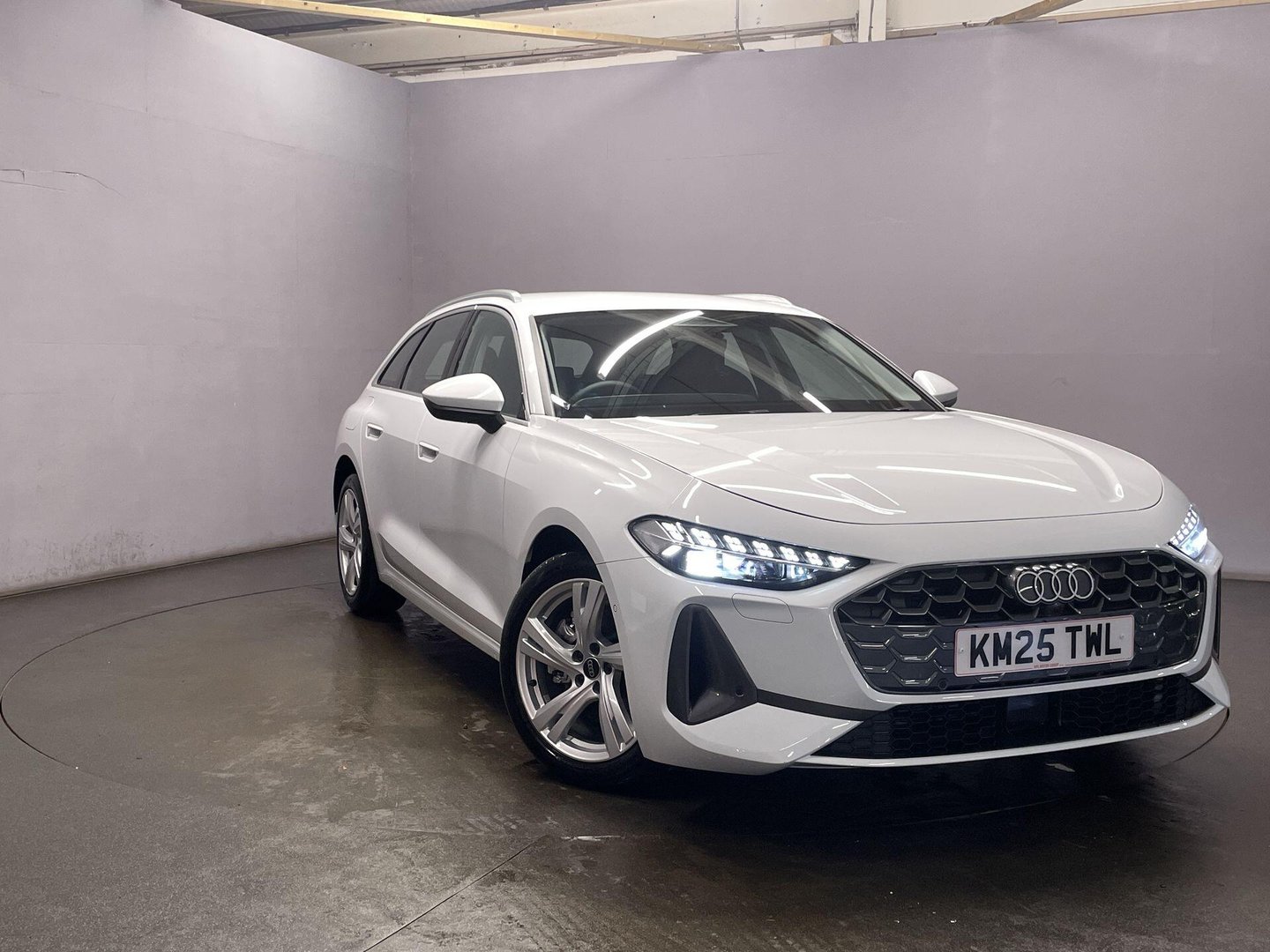 Audi A5 listing photo