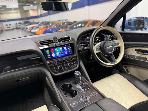 Bentley Bentayga 4.0 V8 SUV 5dr Petrol Auto 4WD Euro 6 (s/s) (550 ps) 75