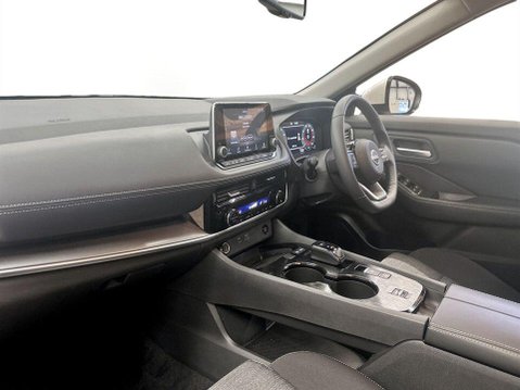 Nissan X-Trail 1.5 h e-POWER Acenta Premium SUV 5dr Petrol Hybrid Auto Euro 6 (s/s) (204 p 15