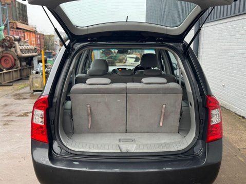 Kia Carens 2.0 CRDi SR 5dr (7 Seats) 32