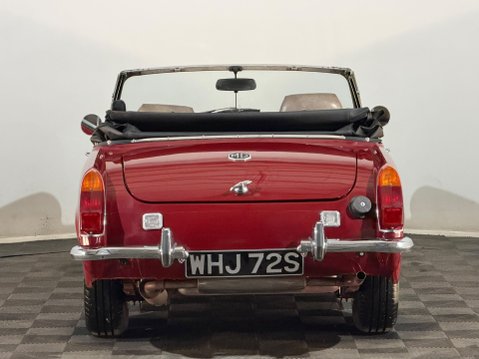 MG Midget CONVERTIBLE 7