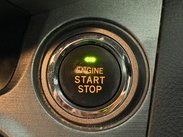 Toyota Rav4 2.2 D-4D XT-R 4WD Euro 5 5dr 15