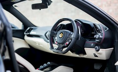 Ferrari 488 GTB 11
