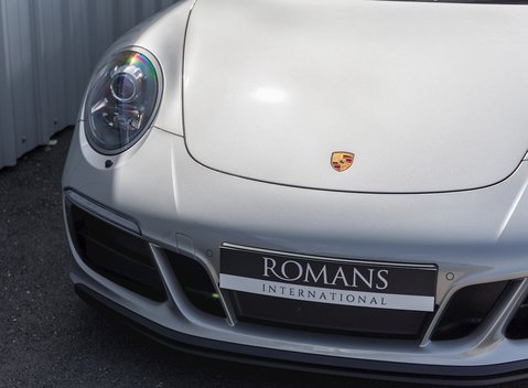 Porsche 911 (991.2) Carrera GTS 21