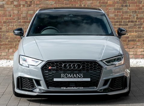 Audi RS3 Saloon 4