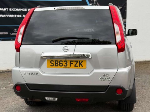Nissan X-Trail 2.0 dCi Tekna Auto 4WD Euro 5 5dr (AVM) 28