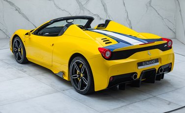 Ferrari 458 Speciale Aperta 15