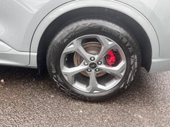 Ford Kuga 2.5h Duratec ST-Line CVT Euro 6 (s/s) 5dr 12