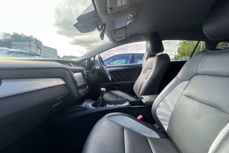 Toyota Avensis 1.8 V-Matic Design Touring Sports 5dr Petrol Manual Euro 6 (147 ps) 23