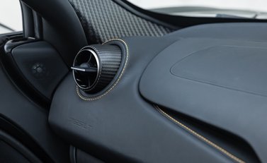 McLaren 765LT Spider 34