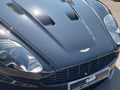 Aston Martin DBS Aston Martin DBS 6.0 V12 Ultimate Coupe (No. 16 of 100) | Carbon Black 25