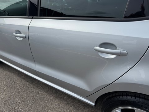Volkswagen Polo MATCH 9