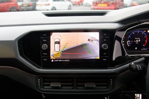 Volkswagen T-Cross R-LINE TSI DSG 30