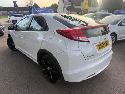 Honda Civic 1.8 i-VTEC ES Euro 5 (s/s) 5dr 10