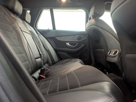 Mercedes-Benz C Class 1.5 C 200 AMG Line Premium Auto 5dr 45