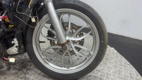 Piaggio Medley 2019 NON RUNNING PROJECT SCOOTER BREAKER PARTS BIKE 125CC 12