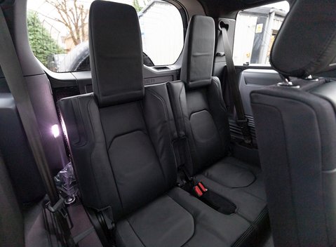 Land Rover Defender 110 X P400 16