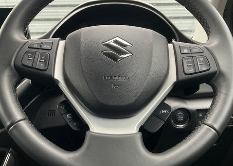 Suzuki SX4 S-Cross MOTION BOOSTERJET MHEV 19